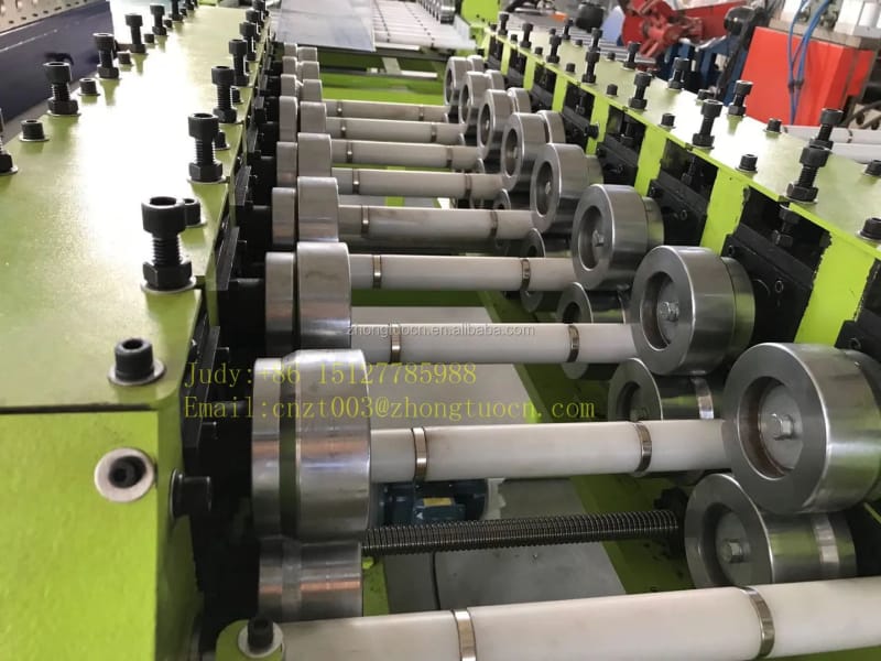 彩鋼鍍鋅鋼折邊機(jī)翻邊機(jī)