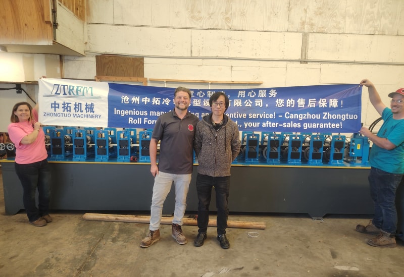 滄州中拓再創(chuàng)佳績彩鋼瓦滴水檐設備在美國佛羅里達成功投產(chǎn)運行穩(wěn)定